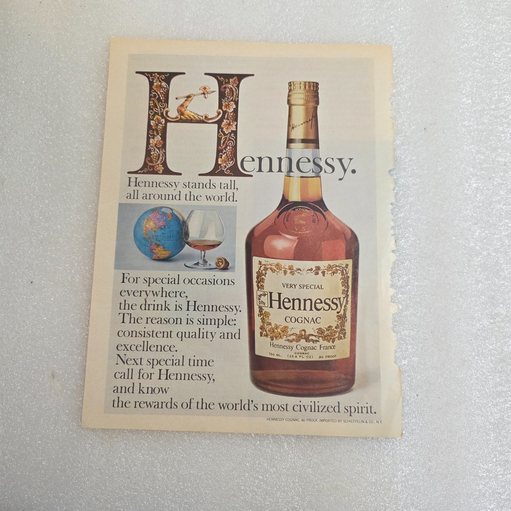 Vintage 1981 Hennessy Cognac Very Special Print Ad 8x10.5 Alcohol Advertising